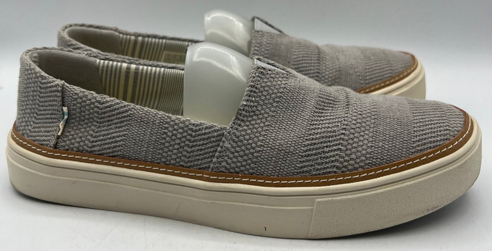 TOMS Womens 7.5 Gray Canvas Slip On Casual Comfort Shoes Lightweight Flats